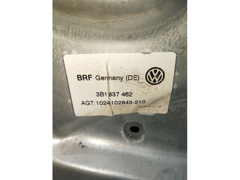 Recambio de elevalunas delantero derecho para volkswagen passat b5.5 (3b3) 1.9 tdi referencia OEM IAM 3B1837462 5P 