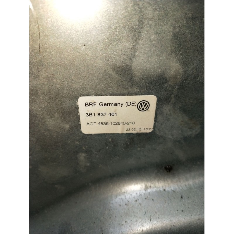 Recambio de elevalunas delantero izquierdo para volkswagen passat b5.5 (3b3) 1.9 tdi referencia OEM IAM 3B1837461 5P 