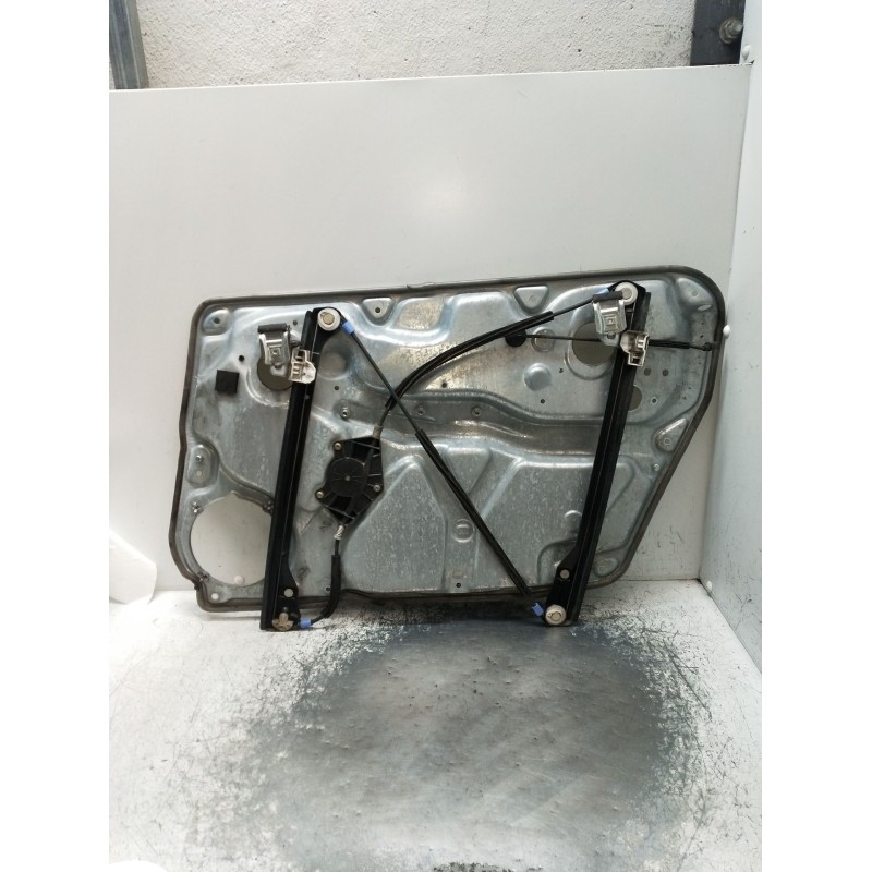 Recambio de elevalunas delantero izquierdo para volkswagen passat b5.5 (3b3) 1.9 tdi referencia OEM IAM 3B1837461 5P 