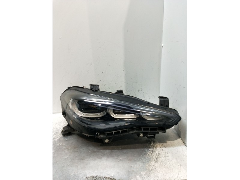 Recambio de faro derecho para alfa romeo giulia (952_) 2.2 d q4 (952aha45, 952ama4) referencia OEM IAM 00505769790  