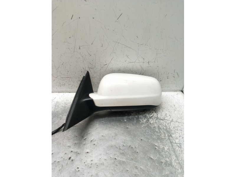 Recambio de retrovisor izquierdo para volkswagen passat b5.5 (3b3) 1.9 tdi referencia OEM IAM  ELÉCTRICO 