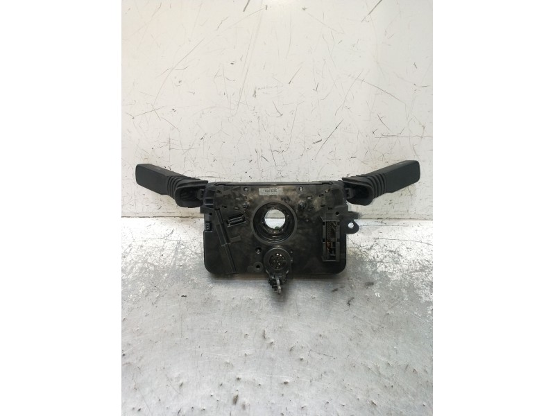 Recambio de mando luces para opel astra h caravan 1.7 16v cdti referencia OEM IAM 13197719 498990969 