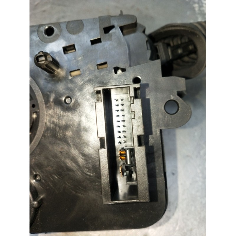 Recambio de mando luces para opel astra h caravan 1.7 16v cdti referencia OEM IAM 13197719 498990969 