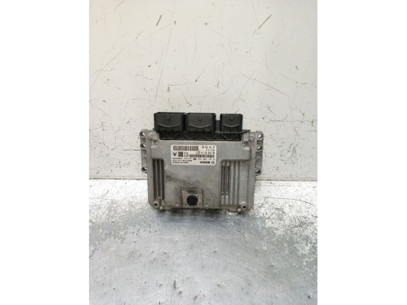 Recambio de centralita motor uce para peugeot 308 access referencia OEM IAM 0261S06494 9678495980 1039S49428