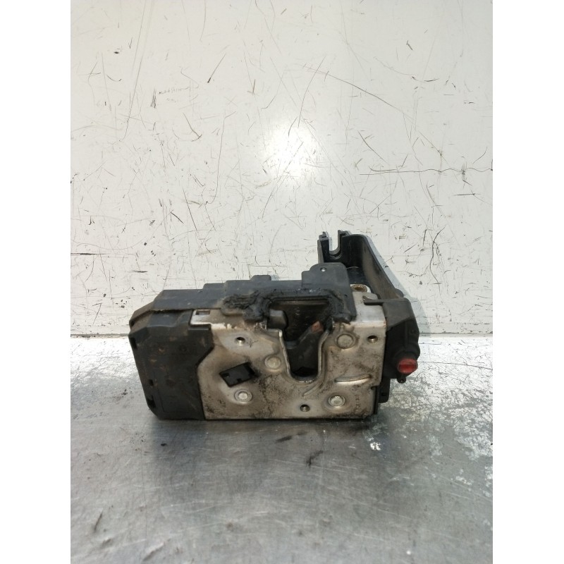 Recambio de motor cierre centralizado trasero izquierdo para opel astra h caravan 1.7 16v cdti referencia OEM IAM  5P 