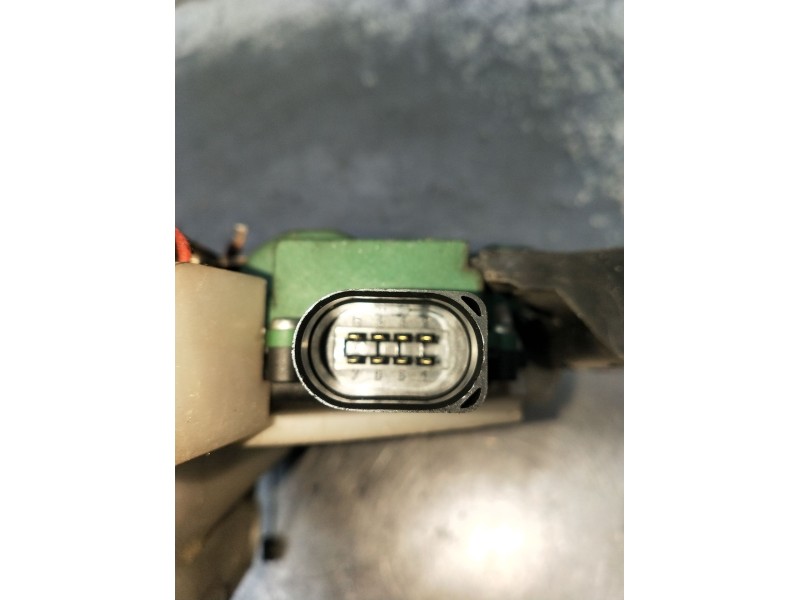 Recambio de motor cierre centralizado delantero izquierdo para volkswagen passat b5.5 (3b3) 1.9 tdi referencia OEM IAM  5P 