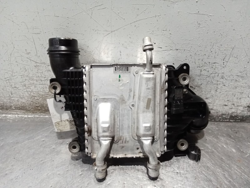 Recambio de intercooler para jaguar f-pace referencia OEM IAM HX736K775AE  