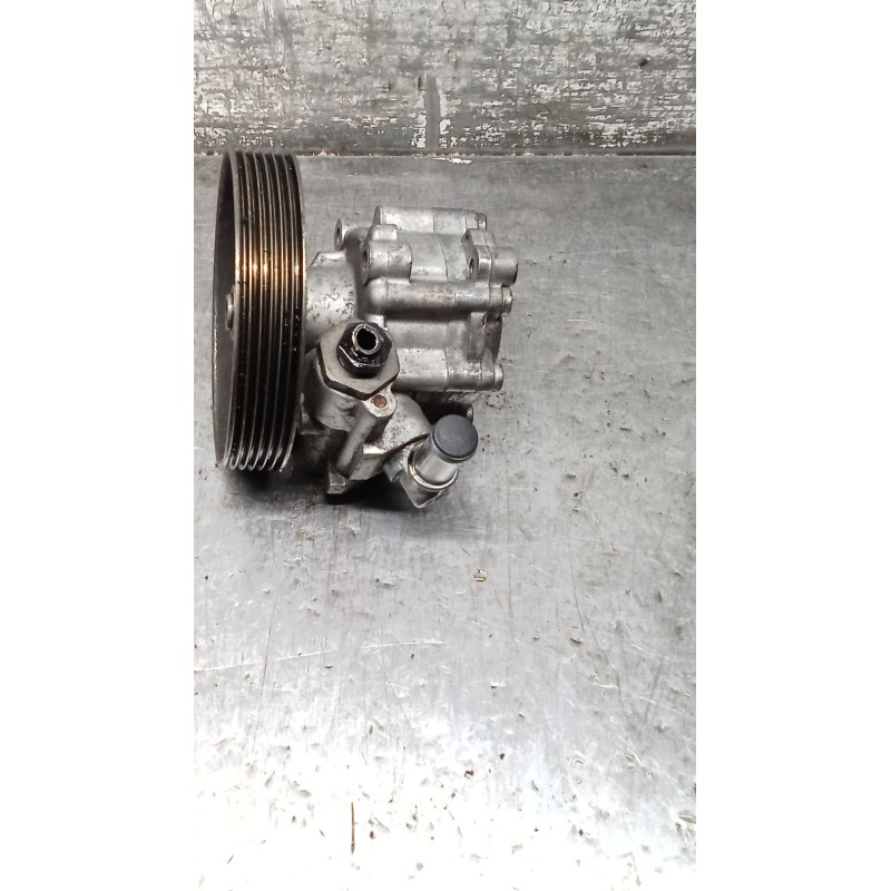 Recambio de bomba direccion para citroën c5 i (dc_) 2.0 hdi (dcrhzb, dcrhze) referencia OEM IAM 9636086680 7617955502 