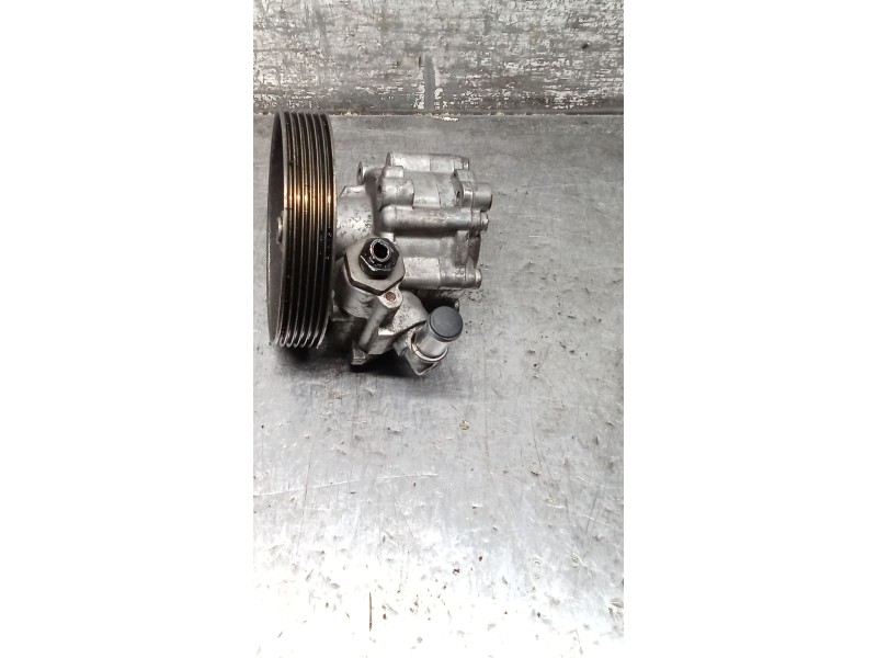 Recambio de bomba direccion para citroën c5 i (dc_) 2.0 hdi (dcrhzb, dcrhze) referencia OEM IAM 9636086680 7617955502 