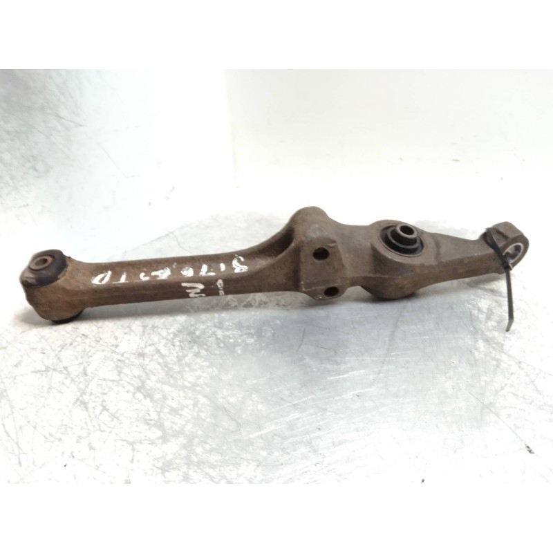 Recambio de brazo suspension inferior delantero izquierdo para mg rover serie 800 (rs) 825 sd referencia OEM IAM   