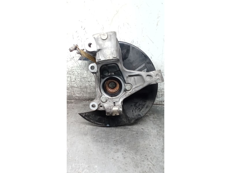 Recambio de mangueta delantera derecha para volvo xc40 (536) d4 awd referencia OEM IAM 32221147  