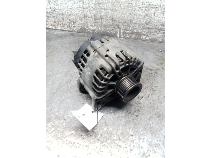 Recambio de alternador para renault megane iii hatchback (bz0/1_, b3_) 1.9 dci (bz0n, bz0j) referencia OEM IAM 8200757870  