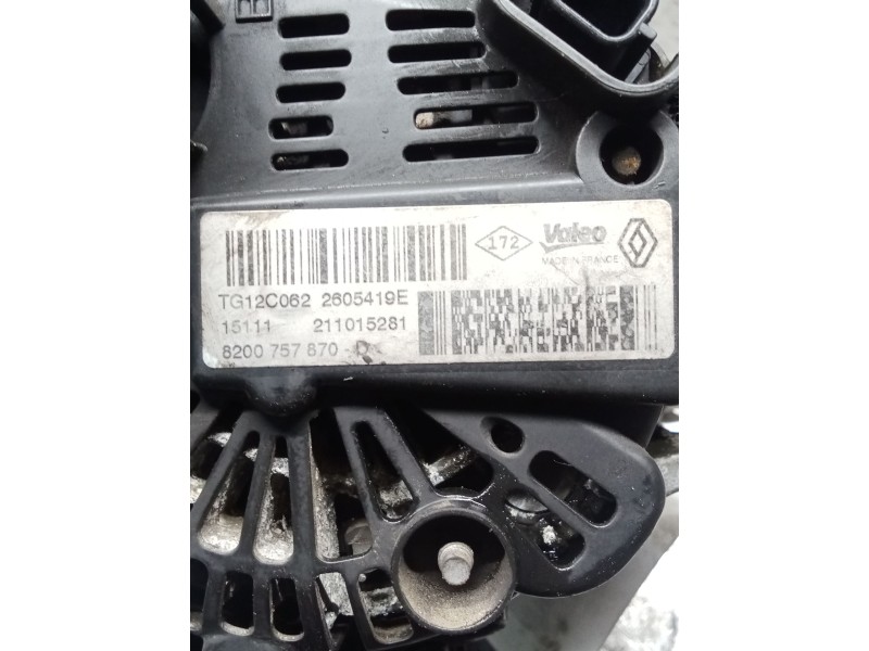 Recambio de alternador para renault megane iii hatchback (bz0/1_, b3_) 1.9 dci (bz0n, bz0j) referencia OEM IAM 8200757870  
