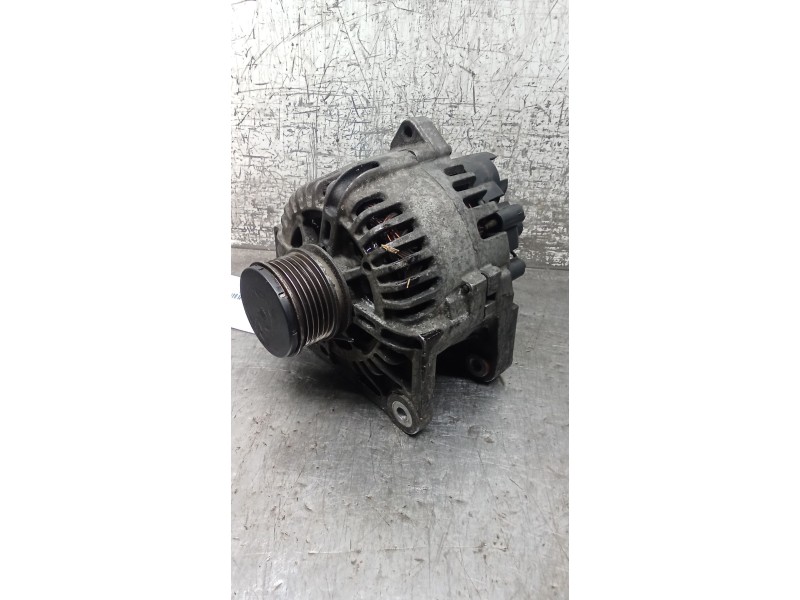 Recambio de alternador para renault megane ii (bm0/1_, cm0/1_) 1.5 dci (bm1e, cm1e) referencia OEM IAM TG11C069 2605275B 