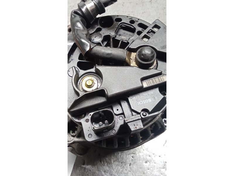 Recambio de alternador para volkswagen golf iv (1j1) 1.9 tdi referencia OEM IAM 028903028E 0124515010 120A