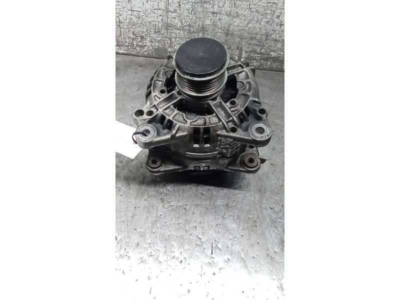 Recambio de alternador para volkswagen golf iv (1j1) 1.9 tdi referencia OEM IAM 028903028E 0124515010 120A