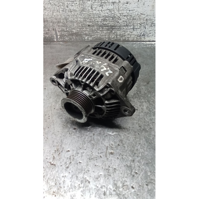Recambio de alternador para renault clio ii (bb_, cb_) 1.9 d (b/cb0e, bb0j) referencia OEM IAM A11VI88  