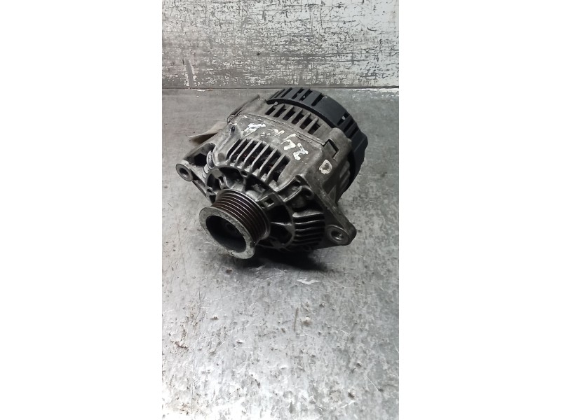 Recambio de alternador para renault clio ii (bb_, cb_) 1.9 d (b/cb0e, bb0j) referencia OEM IAM A11VI88  