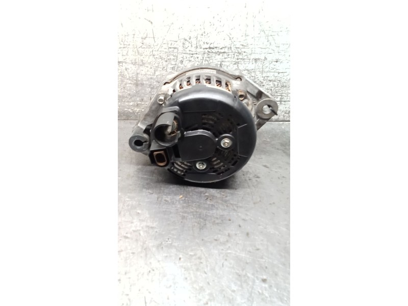 Recambio de alternador para alfa romeo giulia (952_) 2.2 d q4 (952aha45, 952ama4) referencia OEM IAM 1042111380  220A