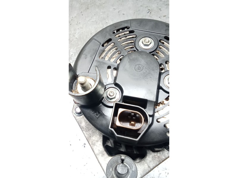 Recambio de alternador para alfa romeo giulia (952_) 2.2 d q4 (952aha45, 952ama4) referencia OEM IAM 1042111380  220A