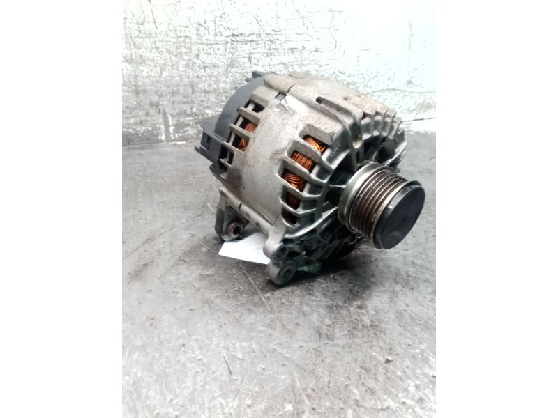 Recambio de alternador para seat leon (1p1) style copa referencia OEM IAM 03L903023F 140A 