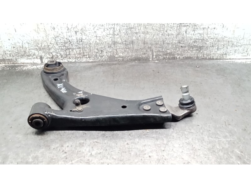Recambio de brazo suspension inferior delantero izquierdo para volvo xc40 (536) d4 awd referencia OEM IAM 32221153  