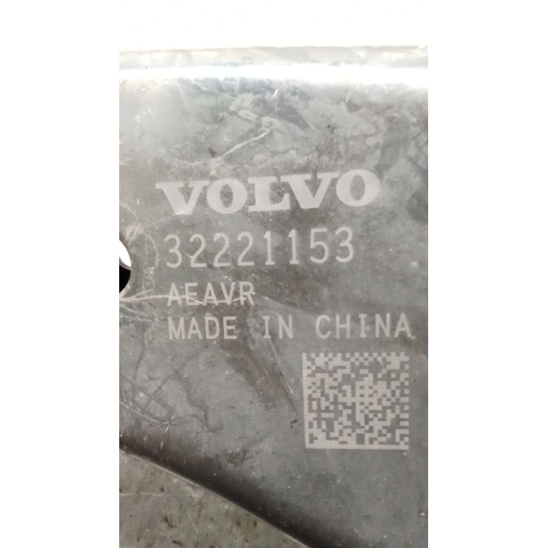 Recambio de brazo suspension inferior delantero izquierdo para volvo xc40 (536) d4 awd referencia OEM IAM 32221153  