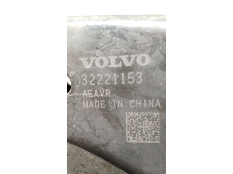 Recambio de brazo suspension inferior delantero izquierdo para volvo xc40 (536) d4 awd referencia OEM IAM 32221153  