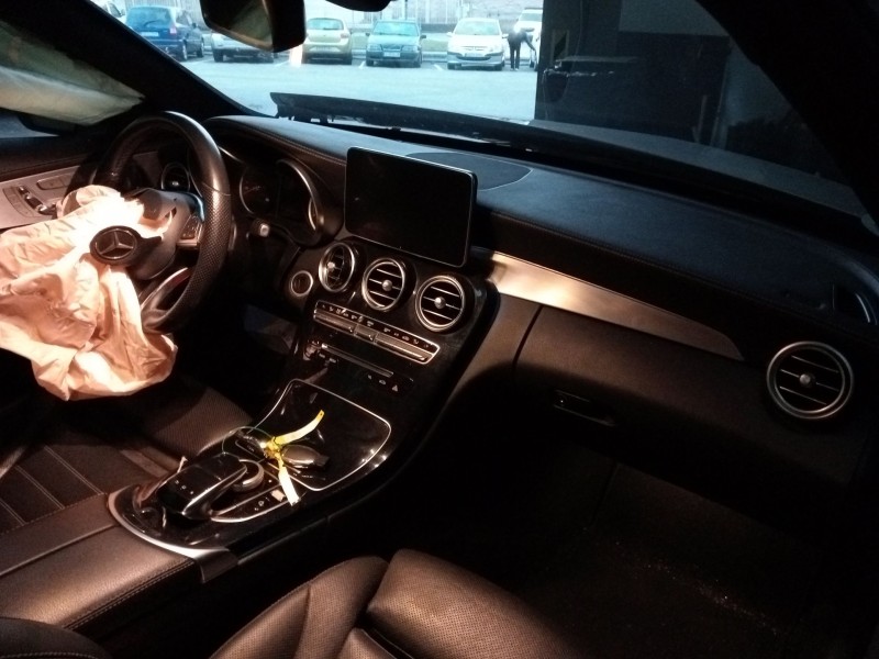 mercedes-benz clase c (w205) del año 2015