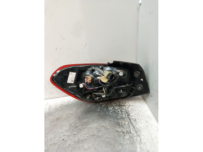 Recambio de piloto trasero derecho para dacia spring ev (b6m1) referencia OEM IAM LN2002RR 4133020RD02 265507370R