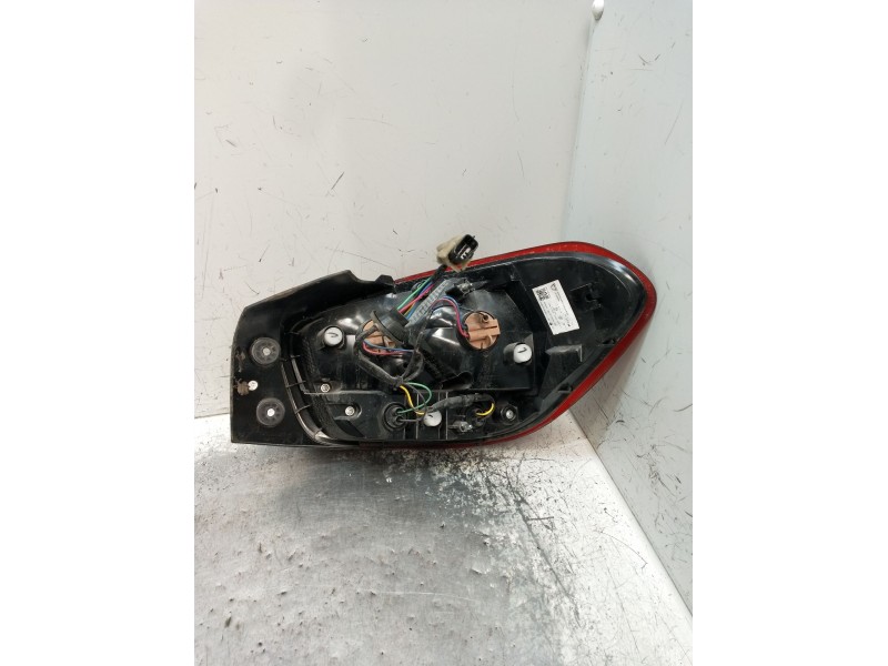 Recambio de piloto trasero izquierdo para dacia spring ev (b6m1) referencia OEM IAM LN2002RL 265559529R 4133010RD02