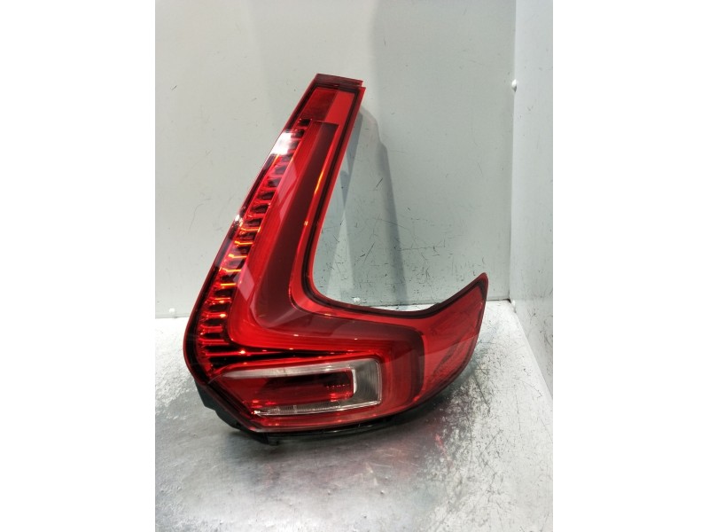 Recambio de piloto trasero derecho para volvo xc40 (536) d4 awd referencia OEM IAM   