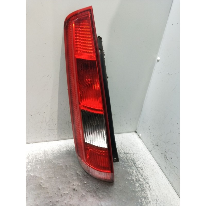 Recambio de piloto trasero izquierdo para ford fiesta v (jh_, jd_) 1.4 16v referencia OEM IAM  2002 3P