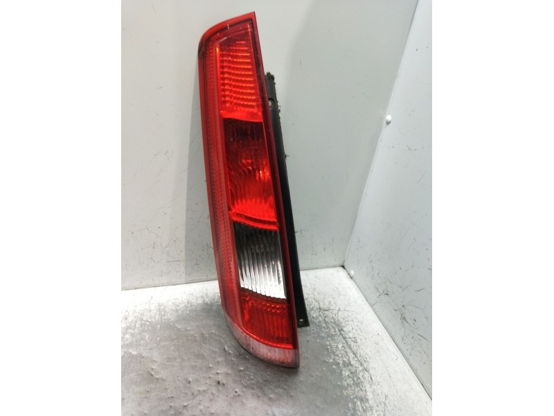 Recambio de piloto trasero izquierdo para ford fiesta v (jh_, jd_) 1.4 16v referencia OEM IAM  2002 3P