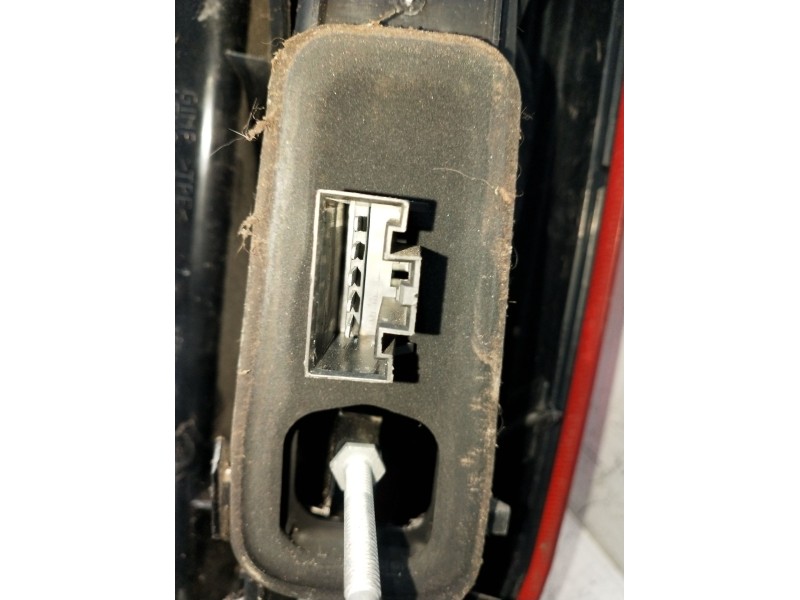 Recambio de piloto trasero izquierdo para ford fiesta v (jh_, jd_) 1.4 16v referencia OEM IAM  2002 3P