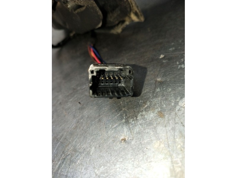 Recambio de retrovisor izquierdo para dacia spring ev (b6m1) referencia OEM IAM   