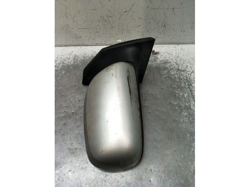 Recambio de retrovisor derecho para toyota corolla (_e12_) 1.4 d (nde120_) referencia OEM IAM   