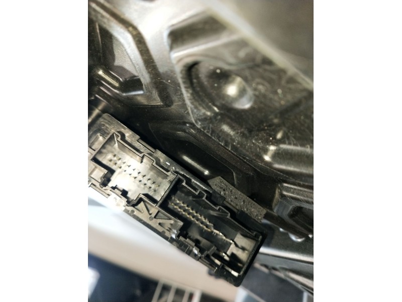 Recambio de elevalunas delantero izquierdo para volvo xc40 (536) d4 awd referencia OEM IAM 30747091 5P 