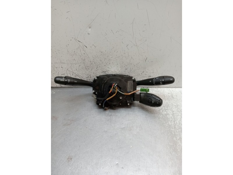 Recambio de mando luces para peugeot 207 confort referencia OEM IAM 96630732XT 2586752 