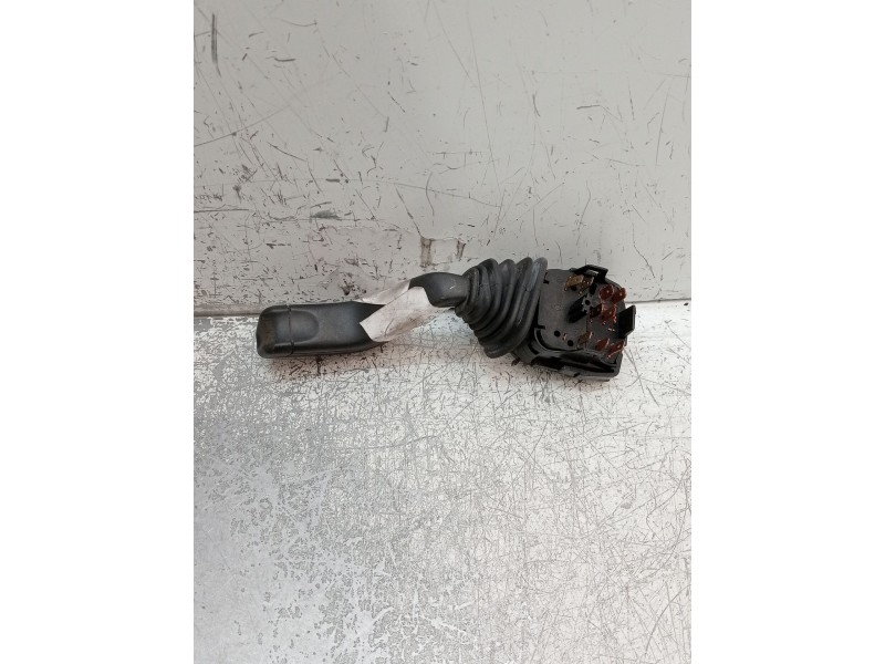 Recambio de mando limpia para opel zafira a 2.0 dti referencia OEM IAM 092115275502036 092115277502035 090243395501392