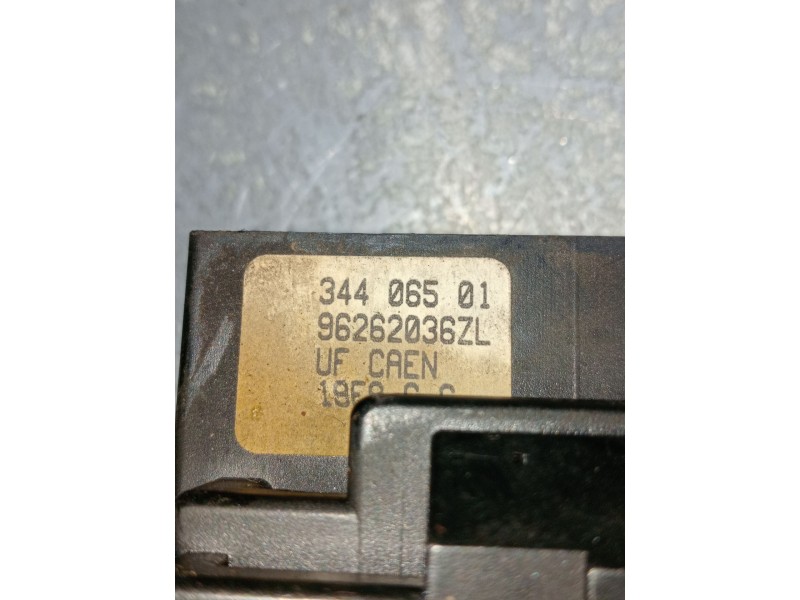 Recambio de mando limpia para peugeot 306 (7b, n3, n5) 1.9 d referencia OEM IAM 96262036ZL 34406501 