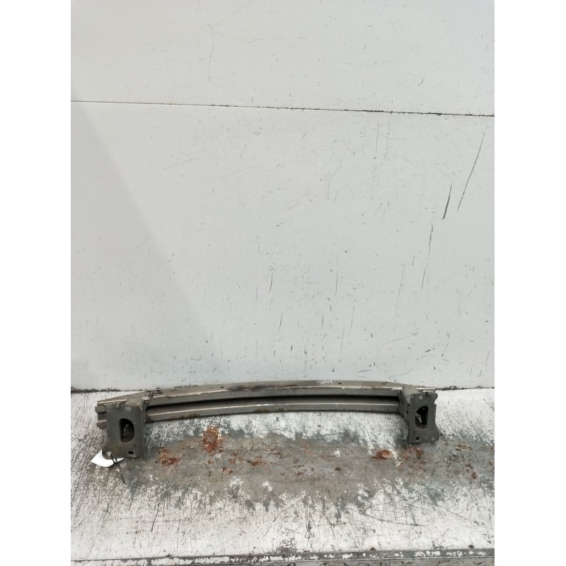 Recambio de refuerzo paragolpes delantero para toyota corolla (_e12_) 1.4 d (nde120_) referencia OEM IAM   