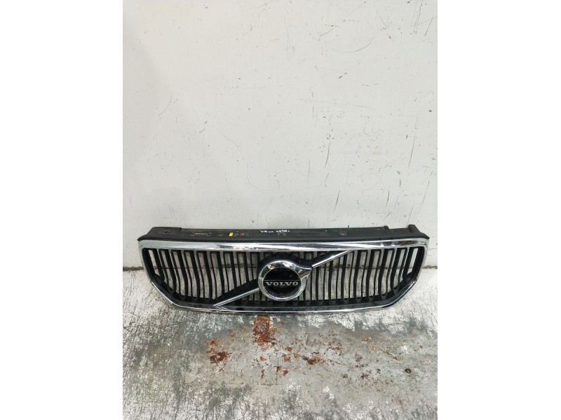 Recambio de rejilla delantera para volvo xc40 (536) d4 awd referencia OEM IAM   