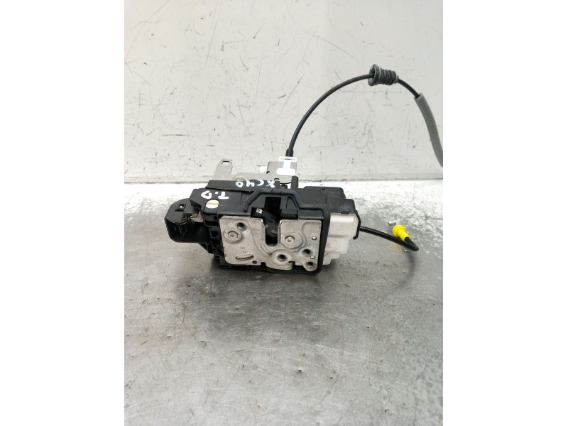 Recambio de motor cierre centralizado trasero derecho para volvo xc40 (536) d4 awd referencia OEM IAM 31462781 5P 