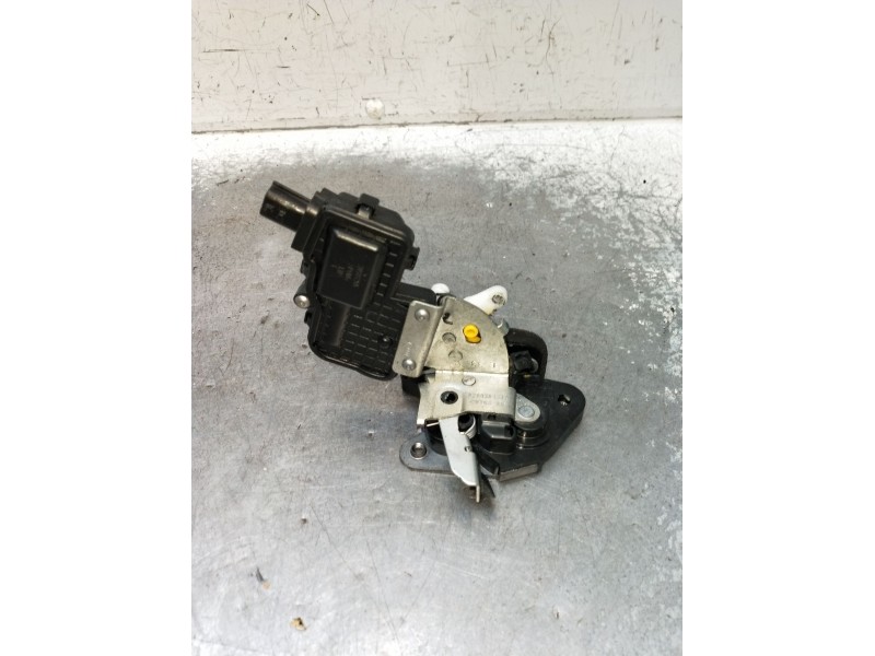 Recambio de motor cierre centralizado trasero izquierdo para dacia spring ev (b6m1) referencia OEM IAM 825035134G 5P 