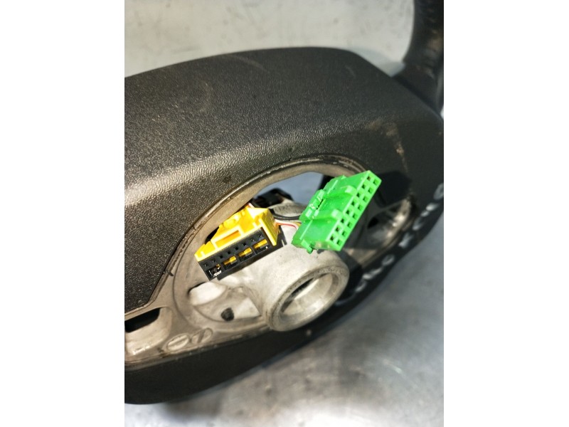 Recambio de volante para volvo xc40 (536) d4 awd referencia OEM IAM 34243909C  