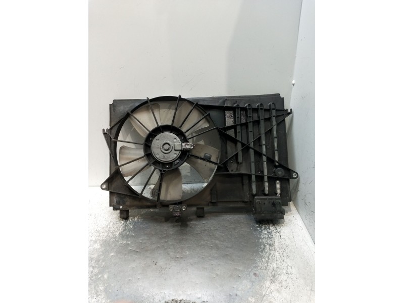 Recambio de electroventilador para toyota corolla (_e12_) 1.4 d (nde120_) referencia OEM IAM   