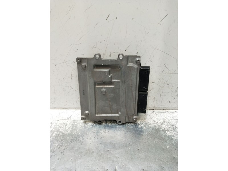 Recambio de centralita motor uce para volvo xc40 (536) d4 awd referencia OEM IAM 32203481 0000082263 