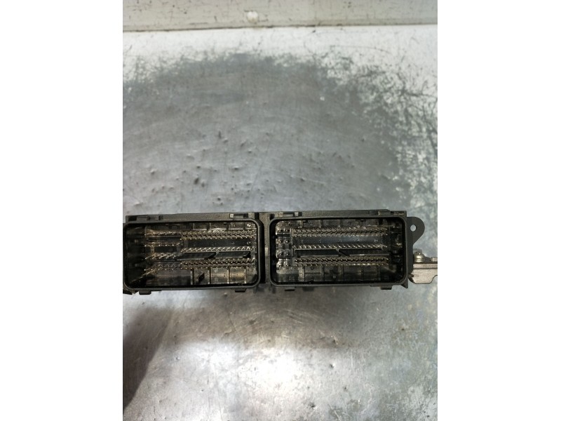 Recambio de centralita motor uce para volvo xc40 (536) d4 awd referencia OEM IAM 32203481 0000082263 