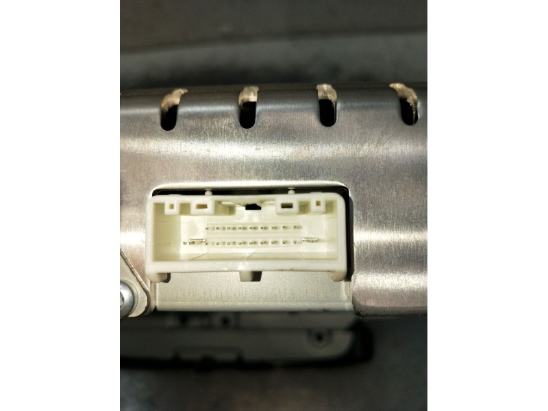 Recambio de sistema audio / radio cd para dacia spring ev (b6m1) referencia OEM IAM 281077 281151798R R013X87X98